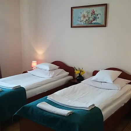 Hotel Pod Kamykiem 3*