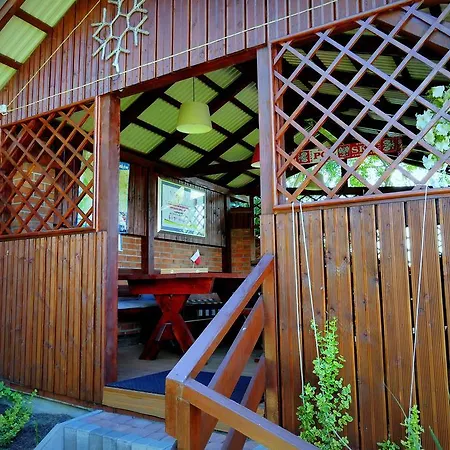 Pod Kamykiem Hotel Rząska