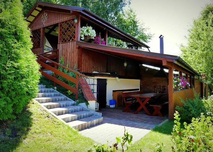 Pod Kamykiem מלון Rząska